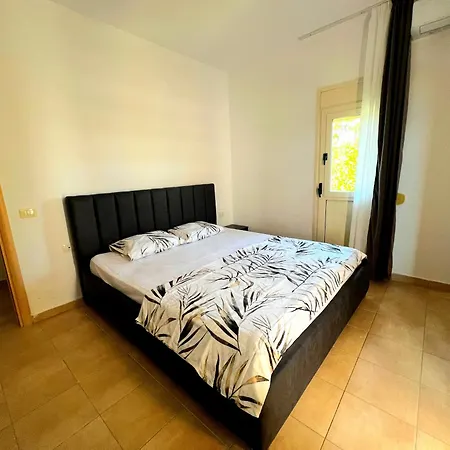 Emigres Apartamento Vlorë