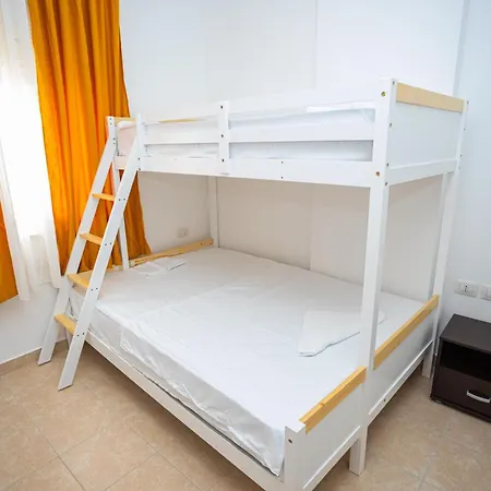 Appartement Emigres *