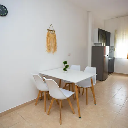 Emigres Appartement Vlorë