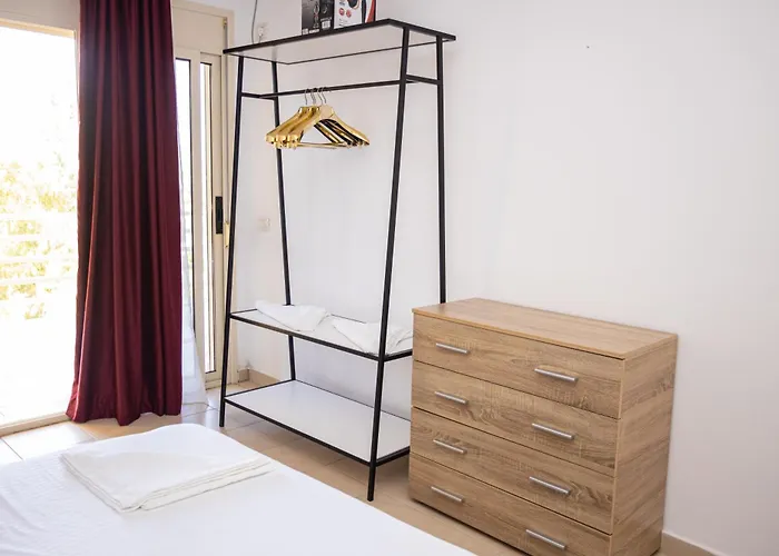 Emigres Appartement